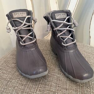 Sperry Women's Gray Winter Boots